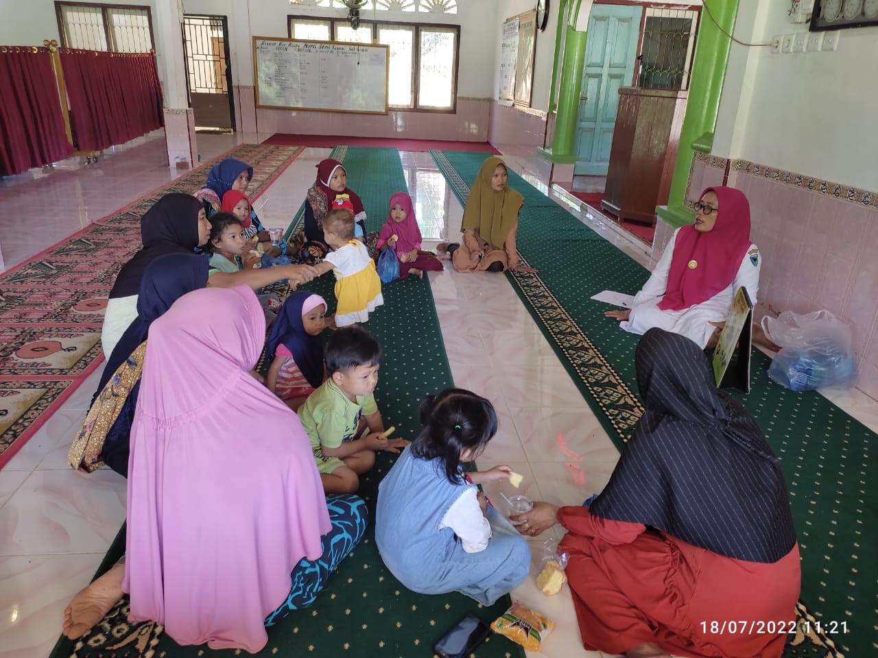 Puskesmas Air Haji laksanaan kegiatan  kelas ibu balita  di nagari Air haji tenggara 