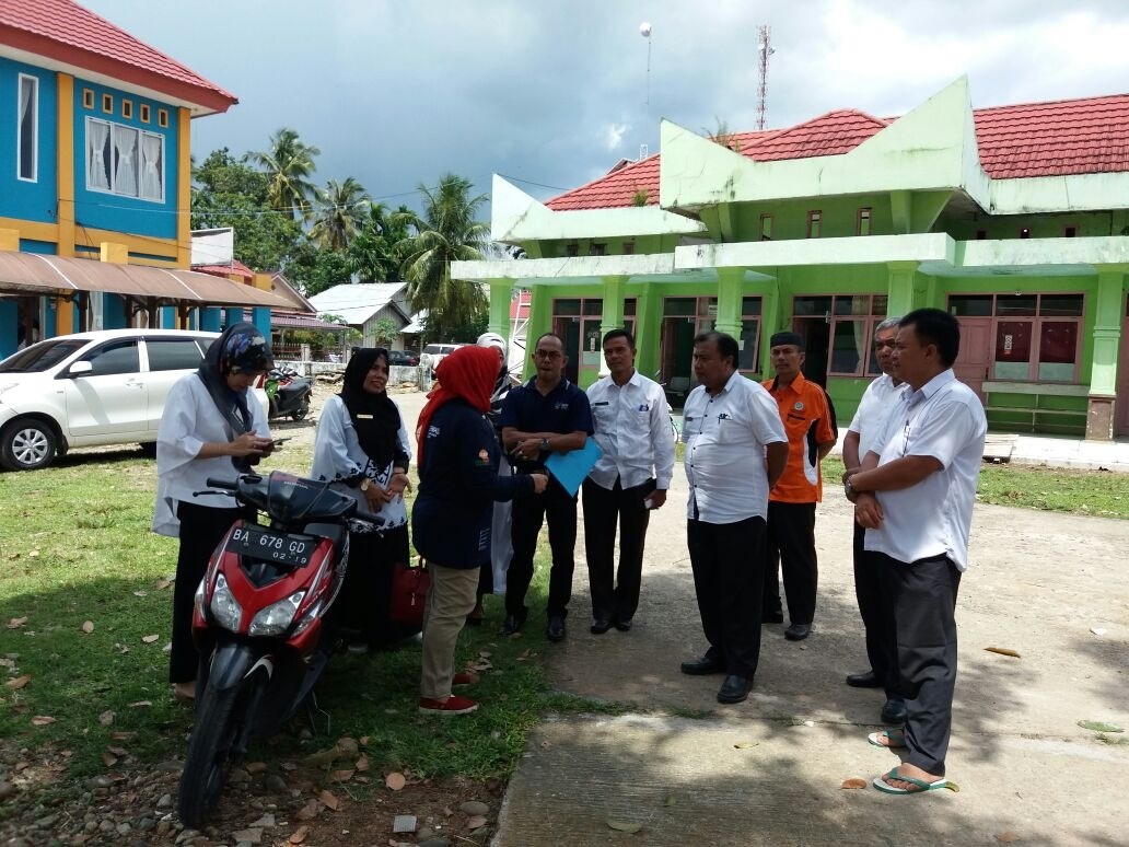 Kunjungan Kepala Dinas Kesehatan Propinsi Sumatera Barat dan Kepala Dinas Kesehatan Kabupaten Pesisi